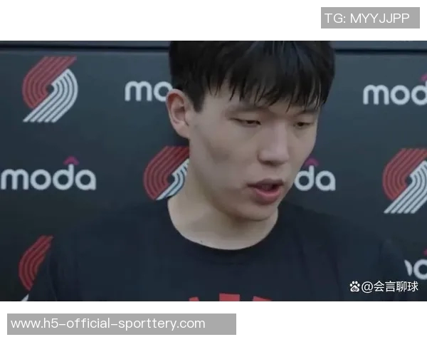 斯普利特：罗威在攻防两端的能力都至关重要，我们真的需要他