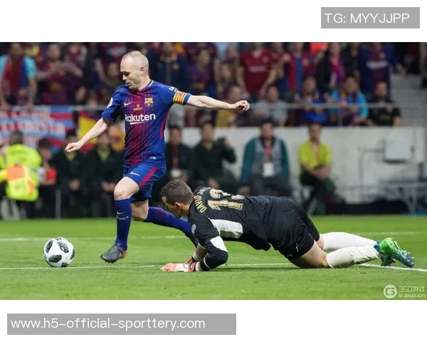 曼联新星JJ-加布里埃尔社媒转发贴文,庆祝皇马赢下国家德比——跨界热潮中的粉丝经济新范式 曼联新星JJ-加布里埃尔社媒转发贴文,庆祝皇马赢下国家德比——跨界热潮中的粉丝经济新范式