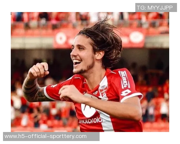 罗马诺：米兰之前就关注过帕尼切利，但白学堡1月不会卖