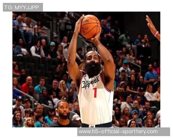 首位20000分+12000板+6000助!保罗再达里程碑,篮球史上的传奇再续辉煌 首位20000分+12000板+6000助!保罗再达里程碑,篮球史上的传奇再续辉煌